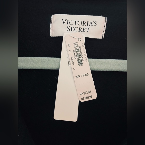 NWT Victoria’s Secret Black Rhinestone Oversized Half Zip Pullover | Size XXL - Picture 2 of 11